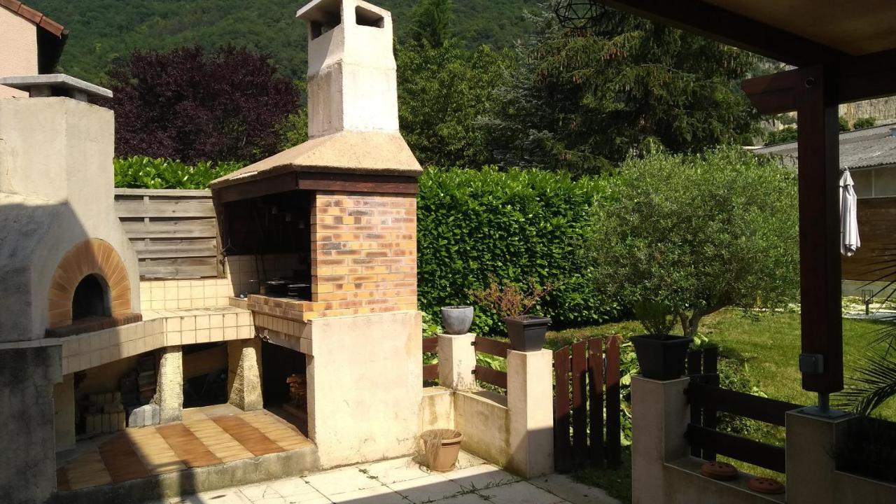 Maison Avec Piscine Entre Chartreuse Et Vercors La Buisse Экстерьер фото
