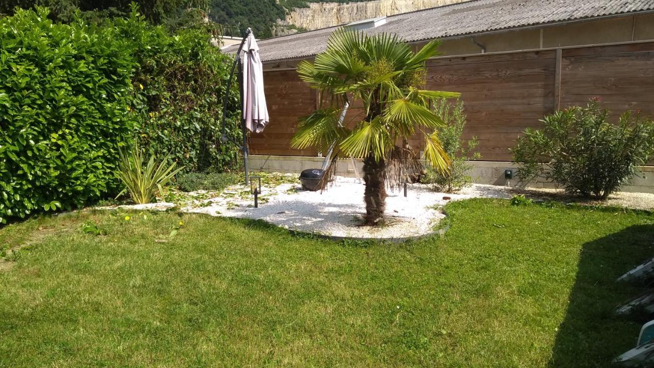 Maison Avec Piscine Entre Chartreuse Et Vercors La Buisse Экстерьер фото